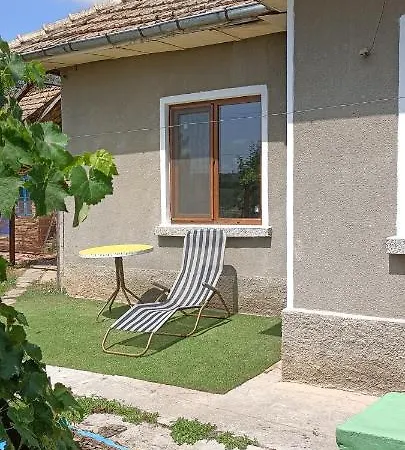Sky Palamartsa Bulgaria Σπίτι διακοπών Popovo